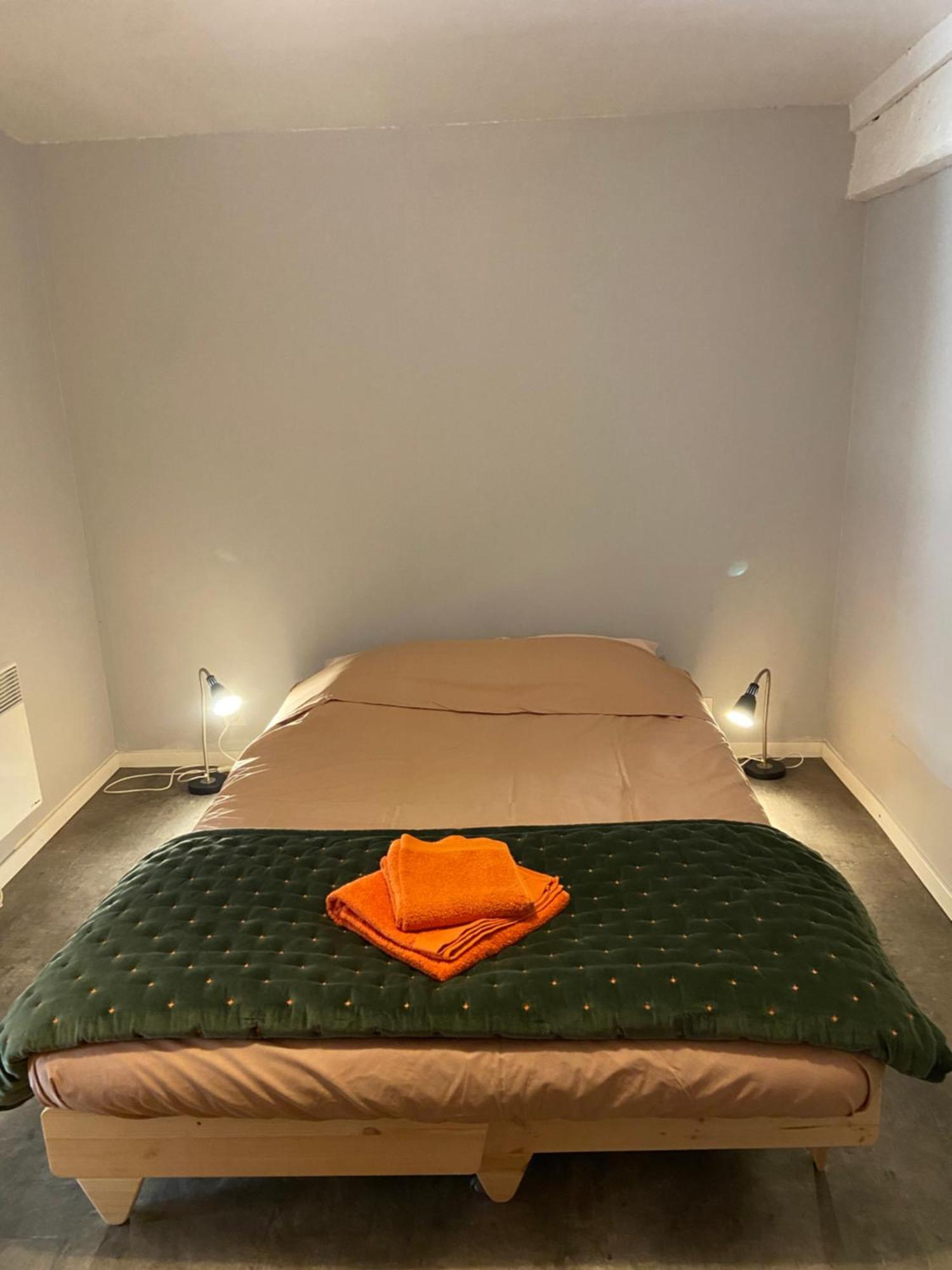 Appartement 3 Pieces Rdc Plein Centre Ville มาร์ซีอัก ภายนอก รูปภาพ